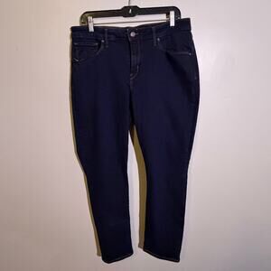 Levi's, Dark wash classic mid rise skinny jean, women's 33